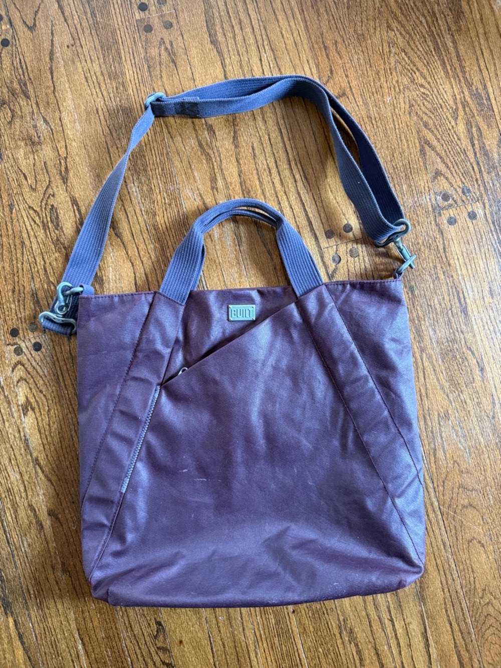 Built Quilted minimalist computer Tote Bag in Deep burgundy messenger crossbody